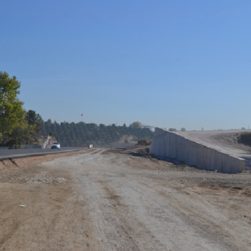 Başbakanlık Yolu ve Sanat Yapıları